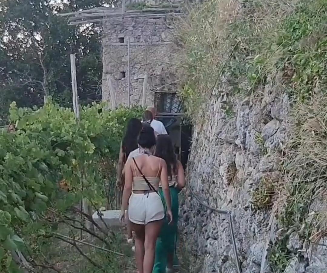Agriturismo Fuoco D'Amalfi Villa Iazzetta Luaran gambar